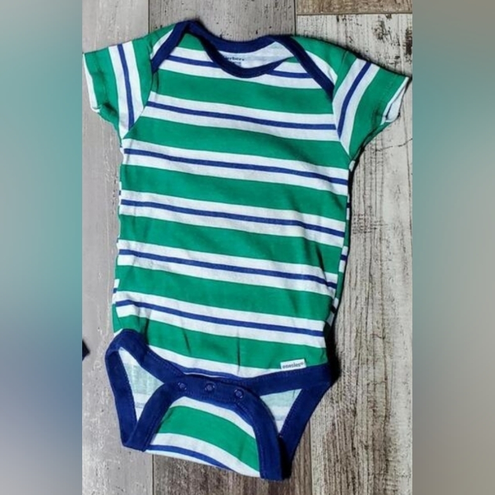 Gerber Baby Boy Onesie Bodysuit Cotton Size 9M Green Blue White Striped NWOT
